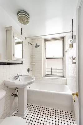 Sold by Compass | media 7