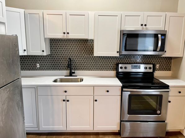 110 Railroad Ave APT 7