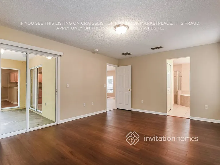 1493 Jupiter Ave — Photo 10