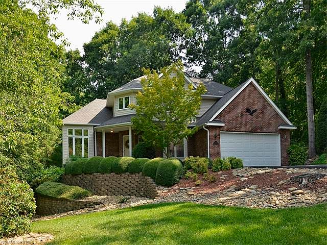 1st image of 15 Timber Cove Ct