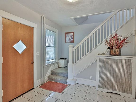5th image of 1563 Almond Ave