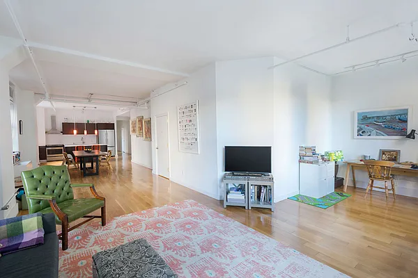 Rented by Compass | media 2