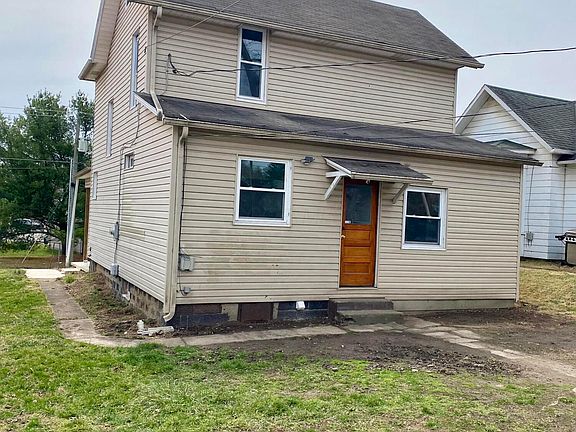 3rd image of 266 Everett Ave