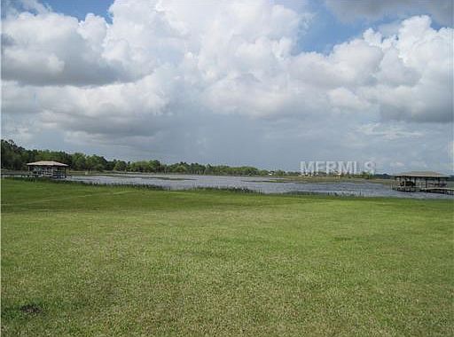 3rd image of 6085 Lake Lizzie Dr