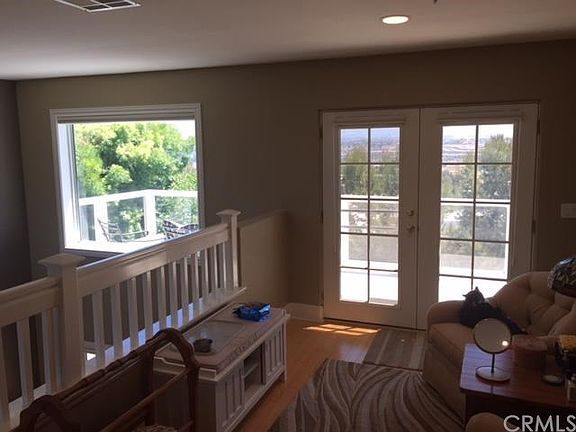 5th image of 36 Sunbury Dr