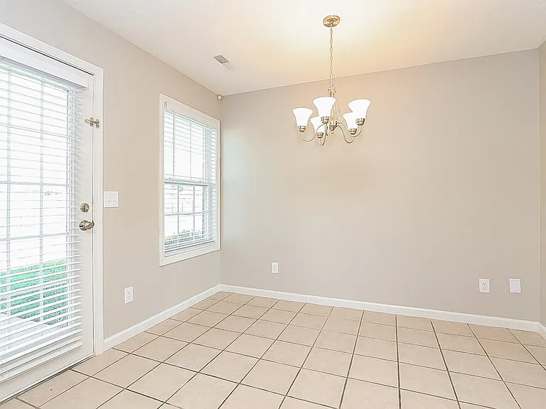 9109 Eddystone Ct — Photo 5