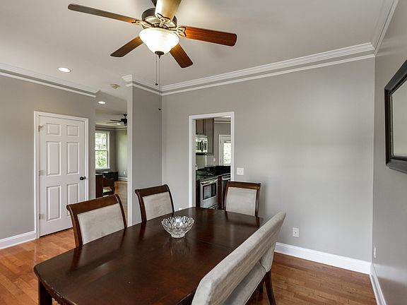 5th image of 111 Stingray Ct