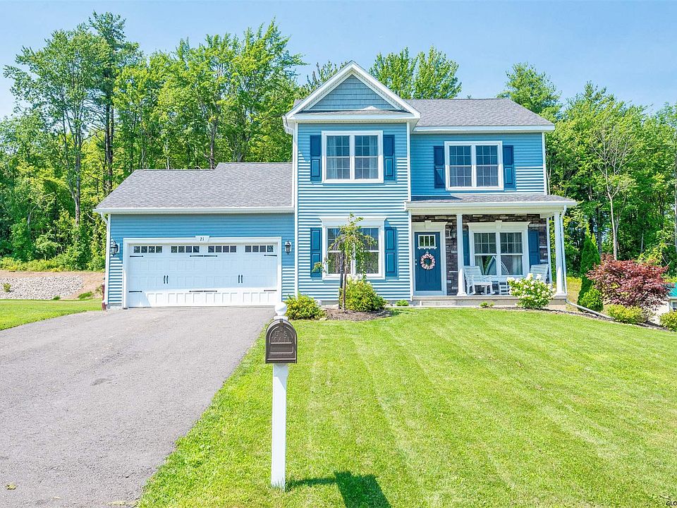 1st image of 21 Birchwood Hills Dr