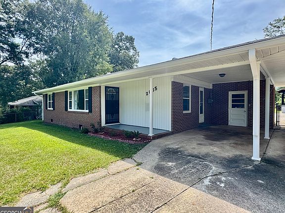 3rd image of 2865 Jane Allen Dr
