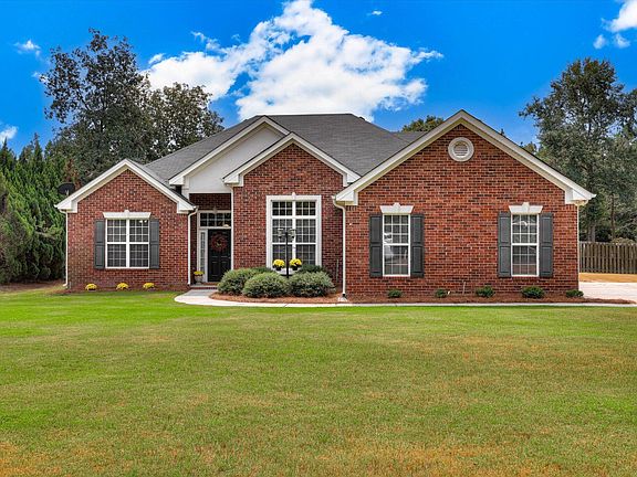 2nd image of 729 Wythe Dr