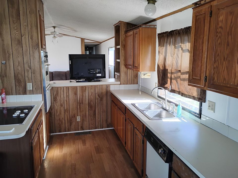 1st image of 235 Private Road 1195