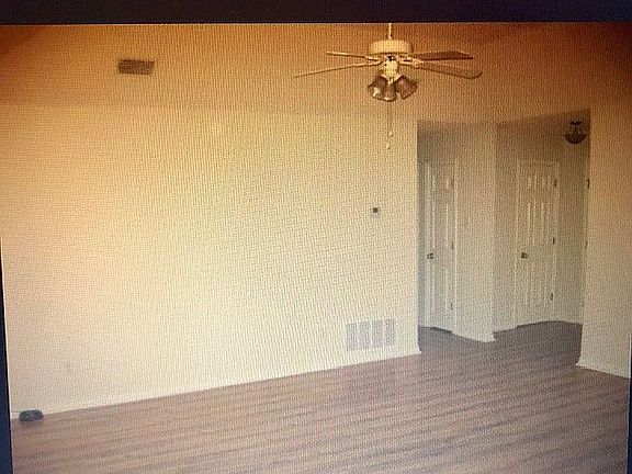 4th image of 6960 Gray Oaks Dr
