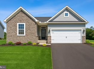 11 Nuthatch Dr #186, Gettysburg, PA 17325