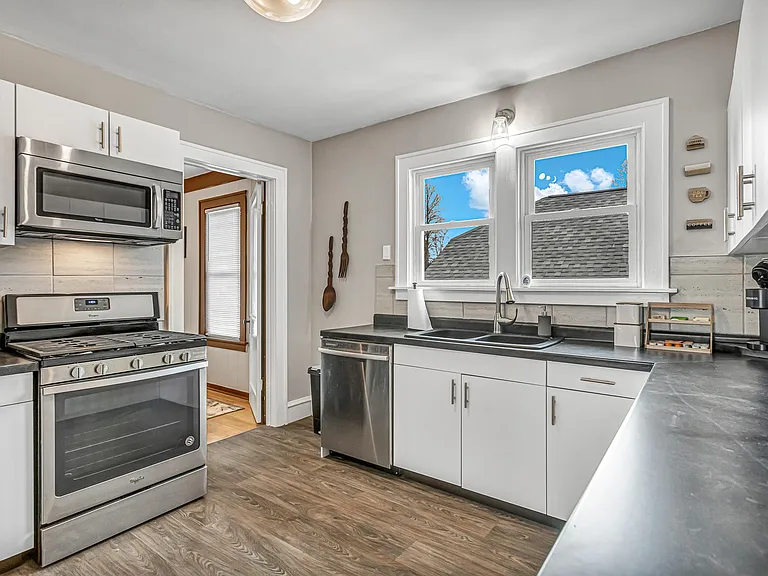 817 Bell Ave #UPSTAIRS — Photo 18