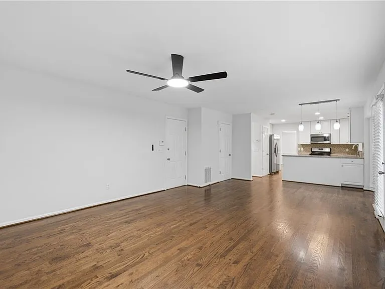 620 Brook Landing Ct — Photo 17
