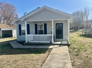 172 Cross St, Mortons Gap, KY 42440