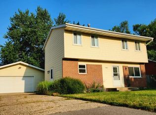 2916 LINDBERGH AVENUE, Stevens Point, WI 54481
