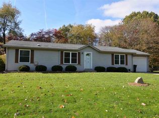 1601 N Hartzler St, Warsaw, IN 46580