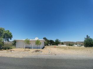 13340 E Summit Ave, Mayer, AZ 86333