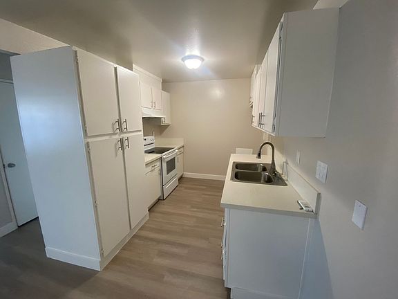 2nd image of 1251 N Placentia Ave APT 110
