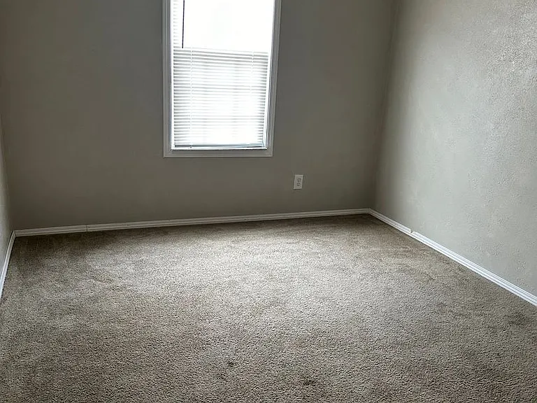 367 Jb Woodard Rd — Photo 2