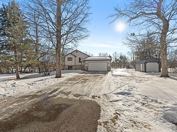 2nd image of 6789 401st St