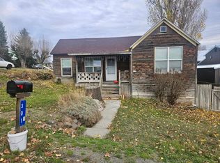 301 7th St, Davenport, WA 99122