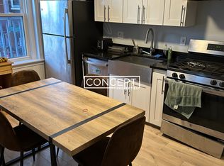 151 Columbia St #2B, Cambridge, MA 02139