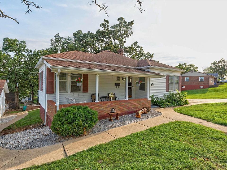 1007 Boyd St, De Soto, MO 63020 Zillow