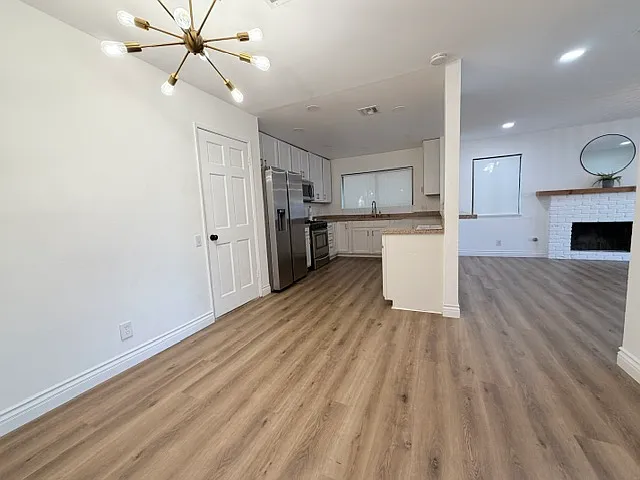 2306 E Finley Rd — Photo 8