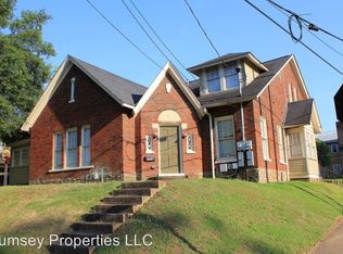 1319 Riverside Dr #B, Tuscaloosa, AL 35401