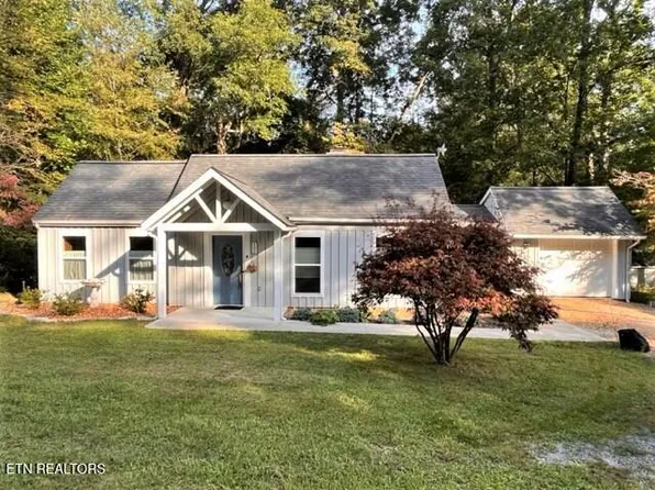 496 Yonside Dr, Sparta, TN 38583