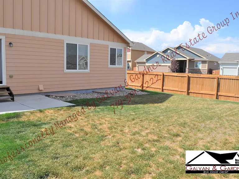 6111 Rocking Chair Ln — Photo 27