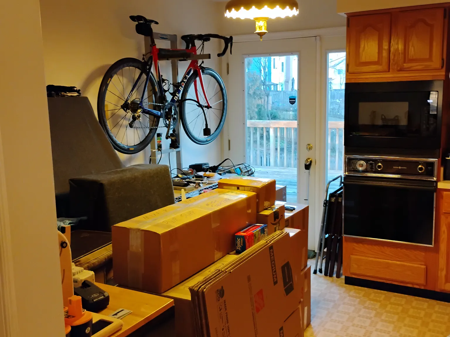 2 bed, 744 sqft, $2,500 — Photo 4