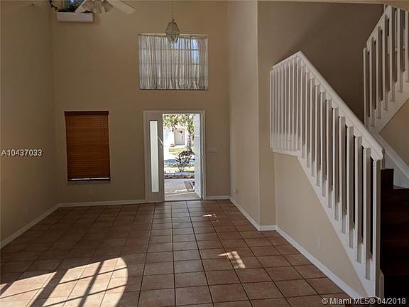 3rd image of 20846 NW 21st St