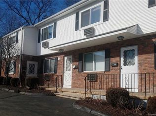 40 Cerretta St #20D, Stamford, CT 06907