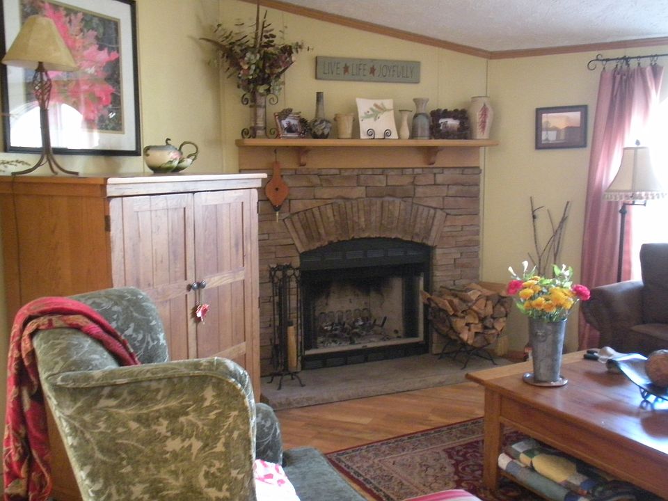 LR Fireplace