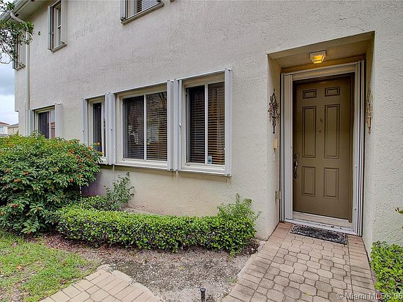 3rd image of 3047 S Laurel Ridge Cir #3037