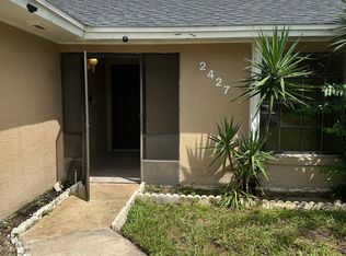 2427 Fabry Cir, Orlando, FL 32817