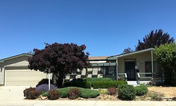 4th image of 8400 W Willowcourt Dr