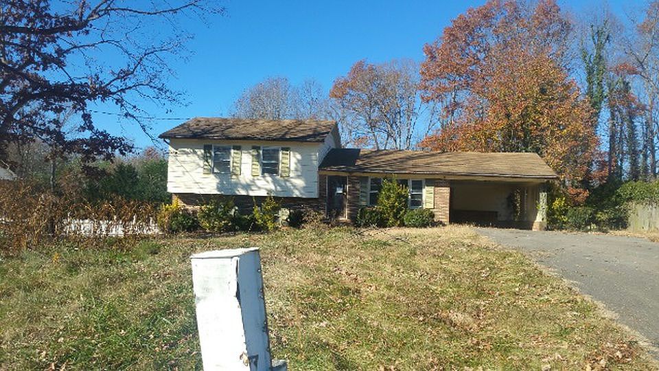 1st image of 180 Noonkester Dr
