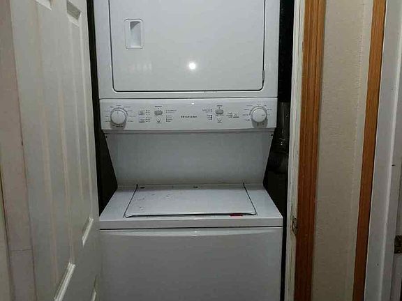 4th image of 966 Robert St S APT 306