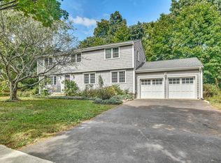 180 Farm Rd, New Canaan, CT 06840