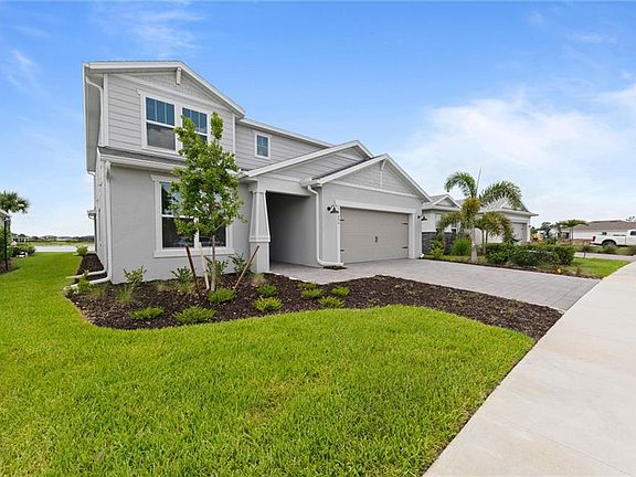 3rd image of 15784 Blue Ridge WAY