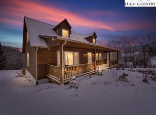 1731 Lee Gualtney Rd, Banner Elk, NC 28604