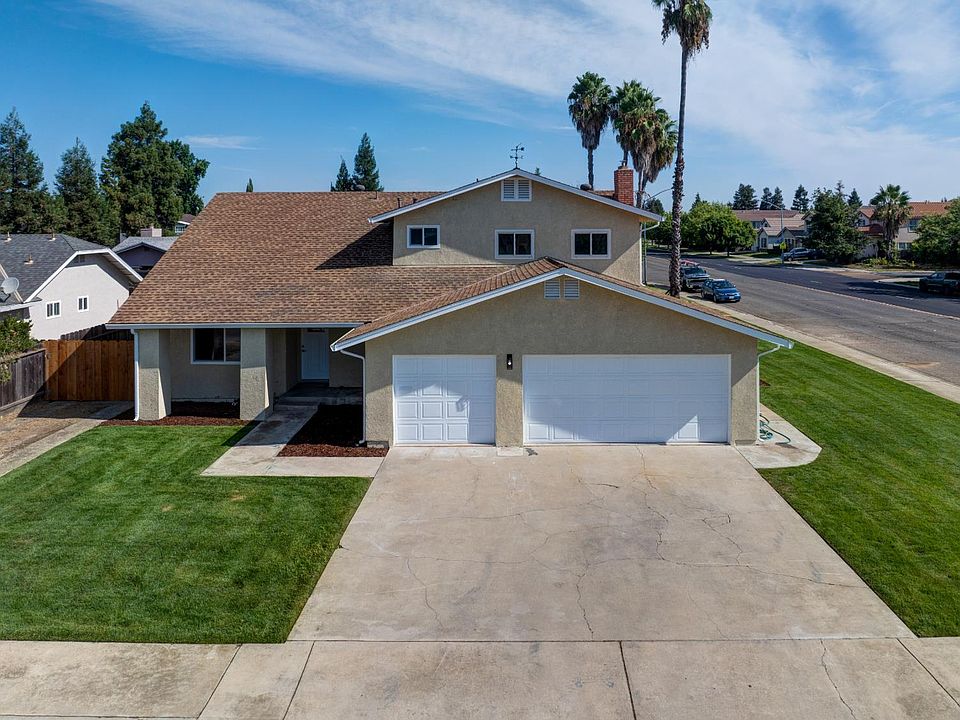 1st image of 785 Fullerton Dr