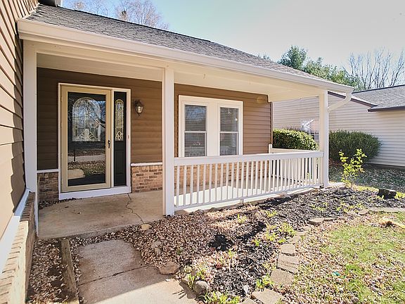 3rd image of 18760 Northridge Dr