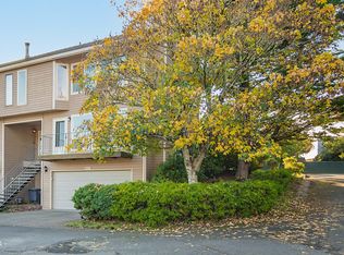 4697 NE Windward Pl, Lincoln City, OR 97367