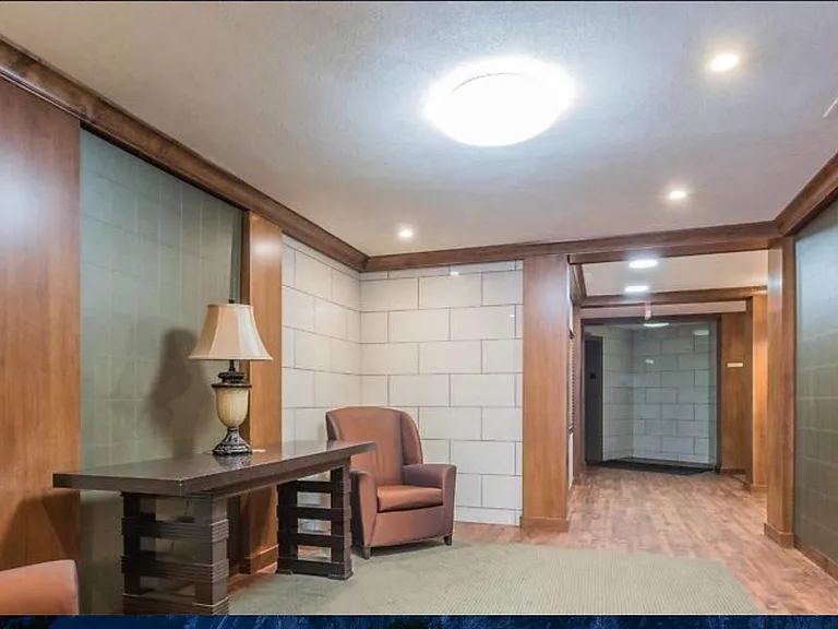 3540 Hennepin Ave #313 — Photo 3