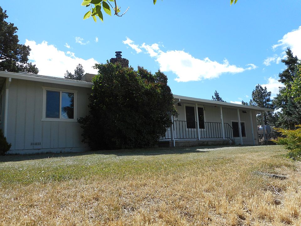 1st image of 705-410 Travis Ln